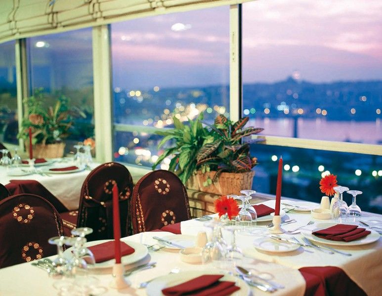 Отель Grand Halic Goldenhorn Стамбул Ресторан фото